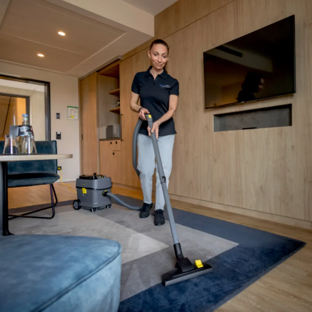 Máy hút bụi Karcher T 15/1 Adv – Siêu êm: Hoạt động gần như không có tiếng ồn chỉ với 52 dB(A)