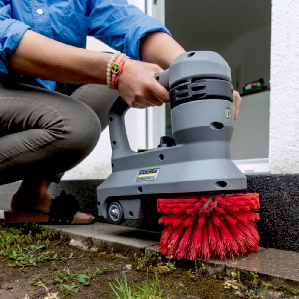 Máy làm sạch cầu thang và thang cuốn Karcher BD 17/5 C – Bàn chải góc cạnh có sẵn dạng tùy chọn thêm