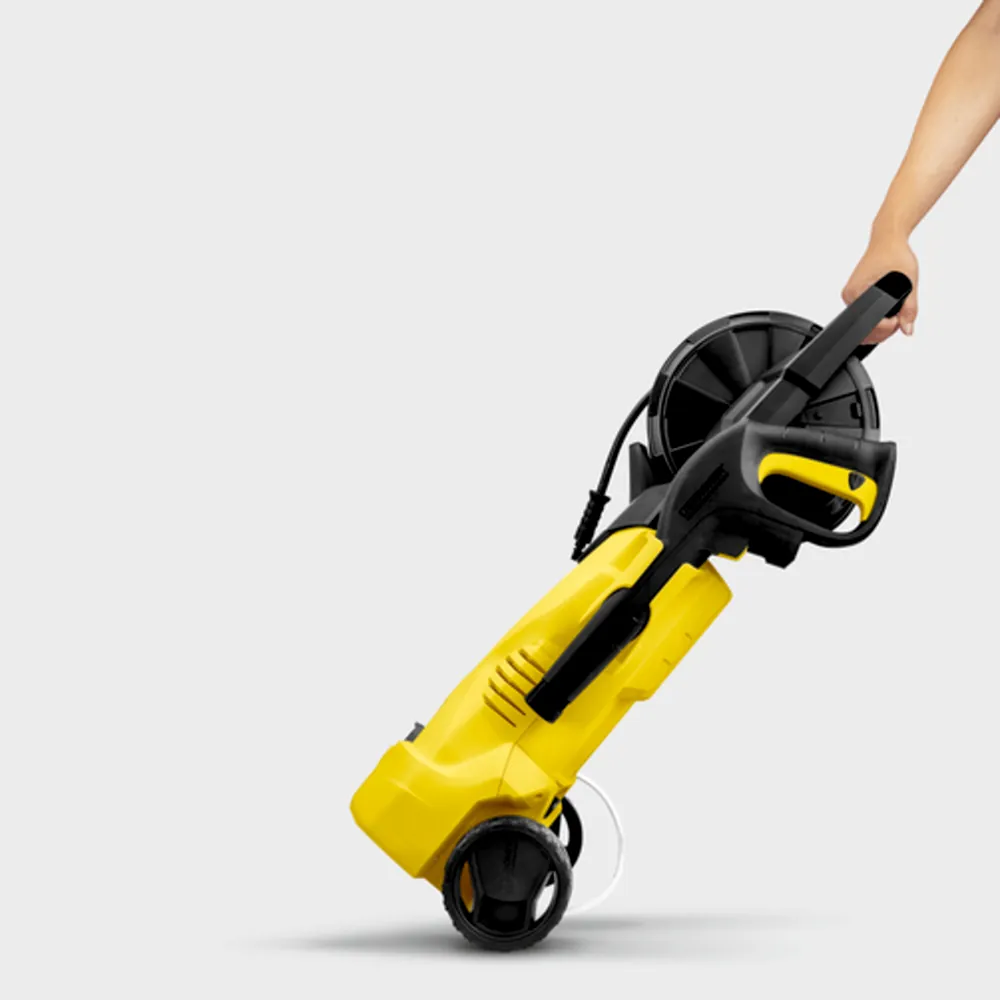 Máy phun rửa áp lực cao Karcher Karcher, K 2 HR – Bánh xe vận hành êm ái và tay cầm kéo dài