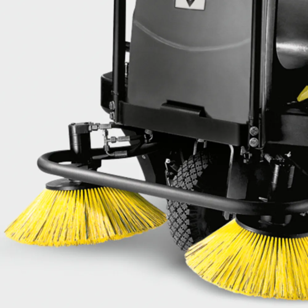 Xe quét ngồi lái Karcher KM 100/100 R G – Bao vệ khỏi va đập